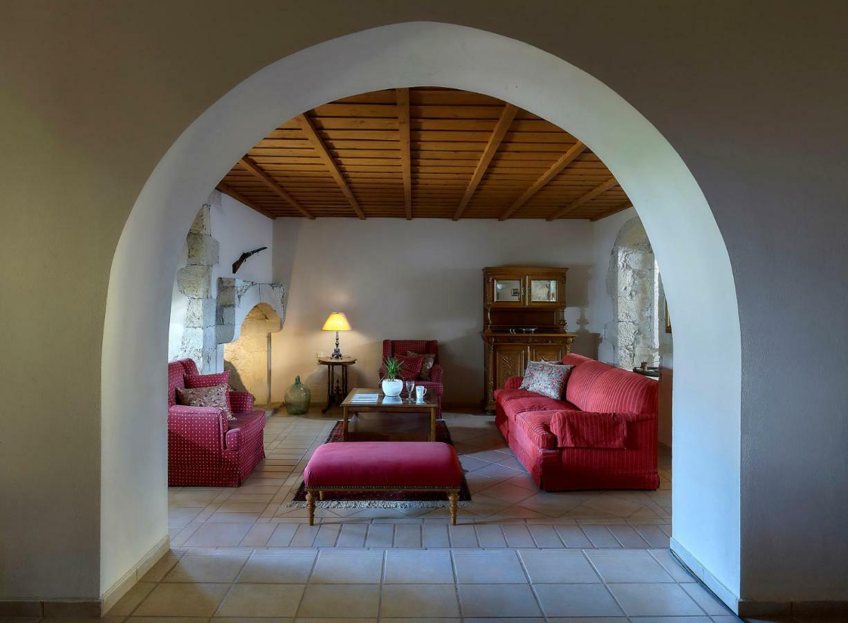 Castello Villa Daphnes - Private Pool & Whirlpool Dhafnes Dış mekan fotoğraf