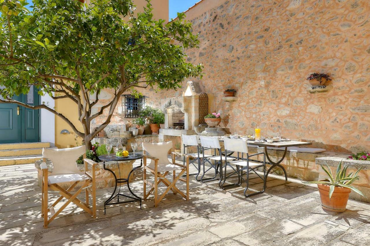 Castello Villa Daphnes - Private Pool & Whirlpool Dhafnes Dış mekan fotoğraf