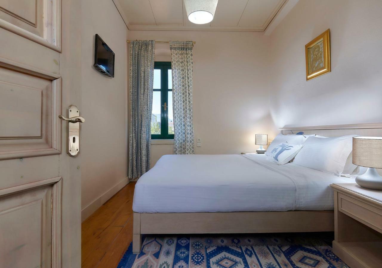 Castello Villa Daphnes - Private Pool & Whirlpool Dhafnes Dış mekan fotoğraf