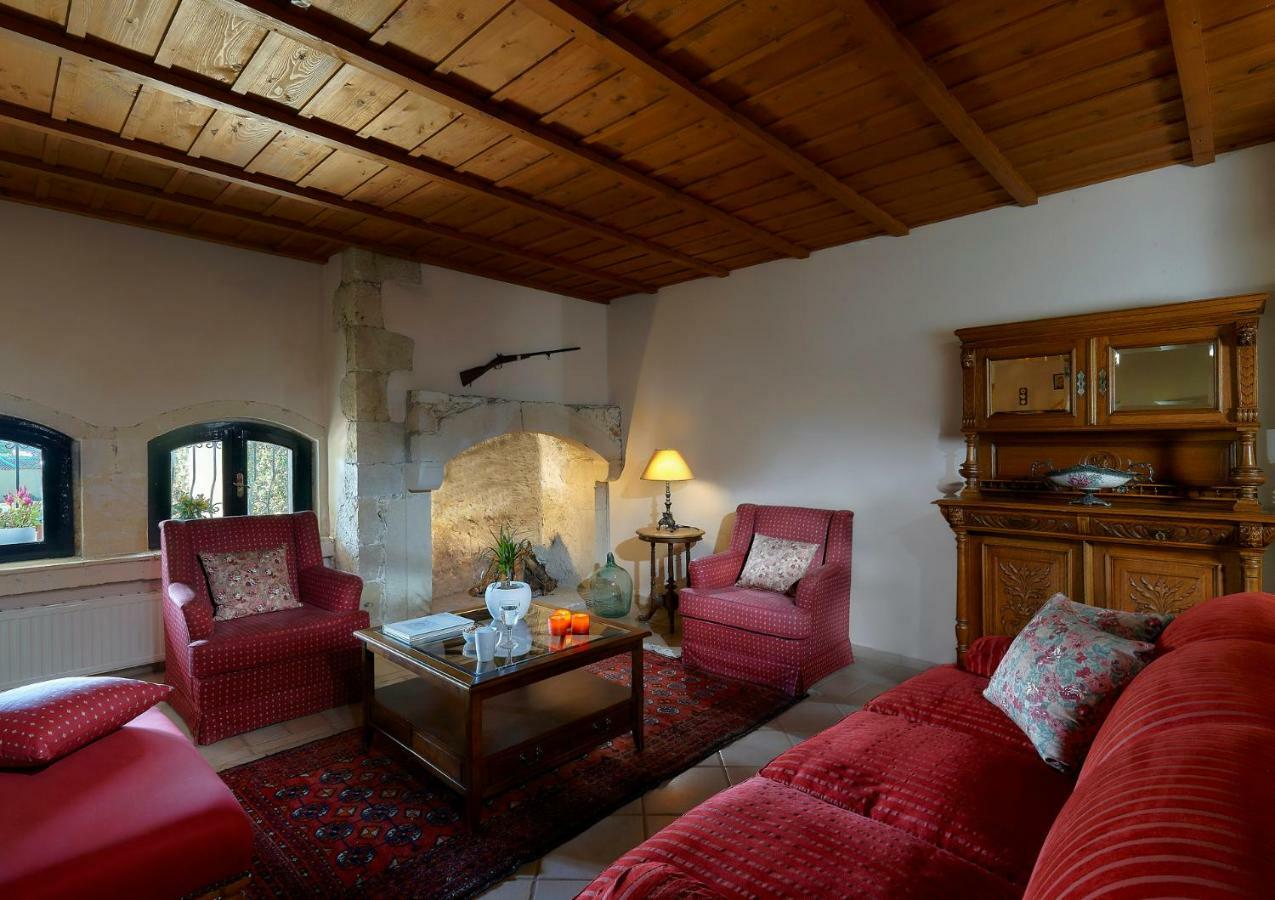 Castello Villa Daphnes - Private Pool & Whirlpool Dhafnes Dış mekan fotoğraf