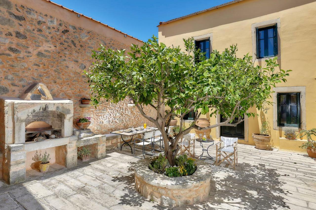 Castello Villa Daphnes - Private Pool & Whirlpool Dhafnes Dış mekan fotoğraf